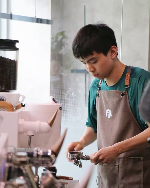 Ningwei Bai